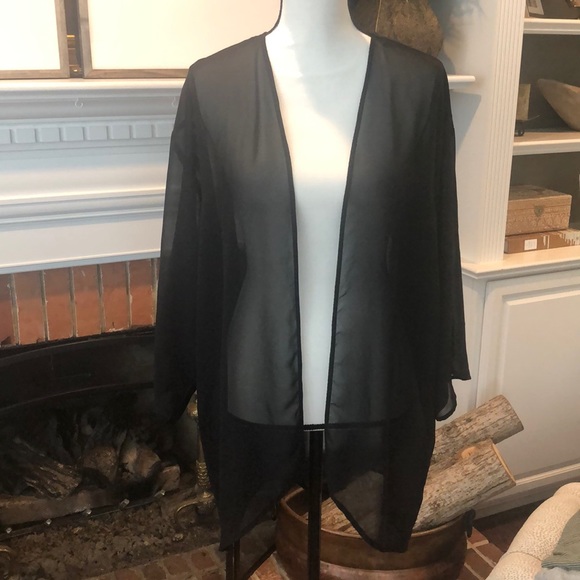 Black Sheer Duster. Great Condition! Hardly worn. - Picture 1 of 4